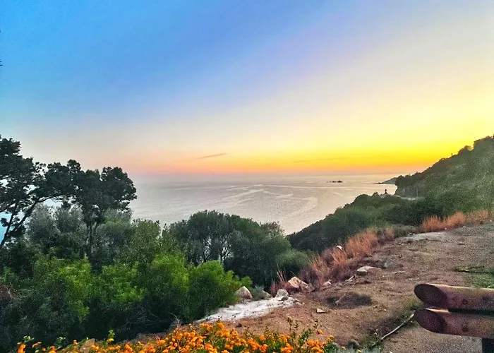 Ichnos Experience 民宿 *